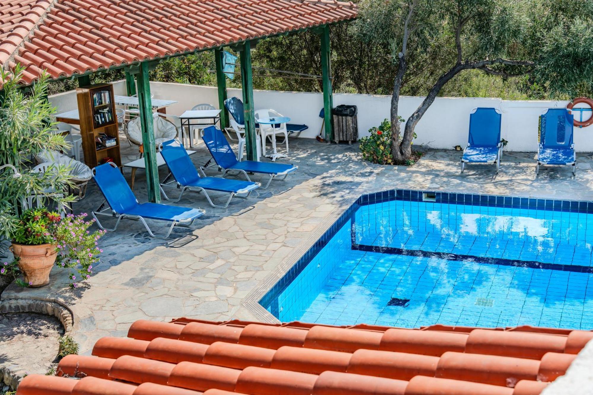 Athina Villas Istron Esterno foto