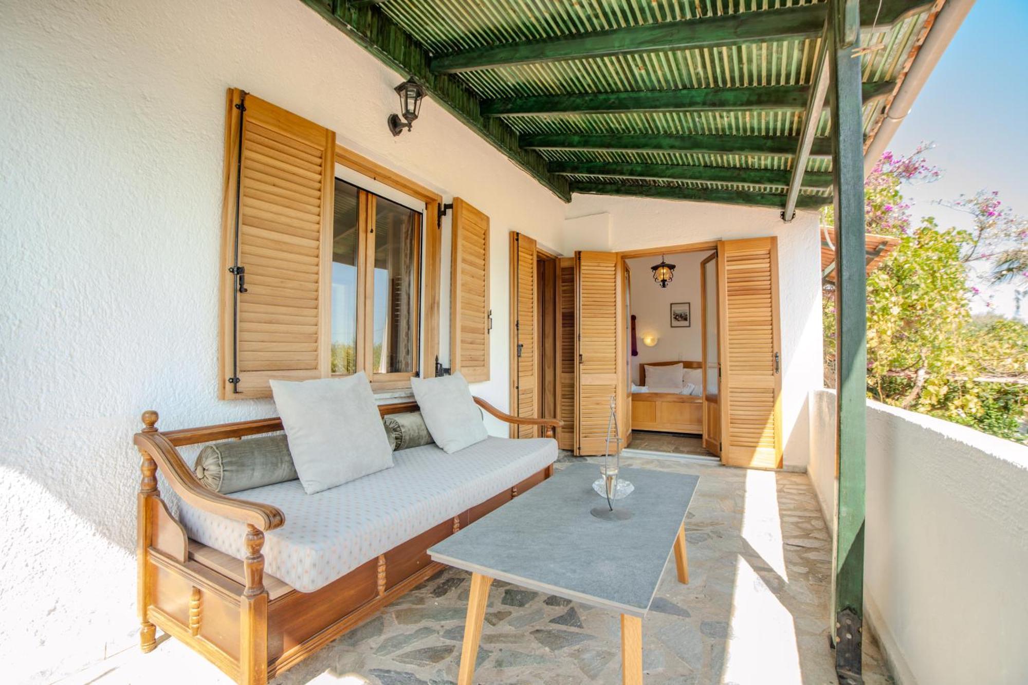 Athina Villas Istron Esterno foto