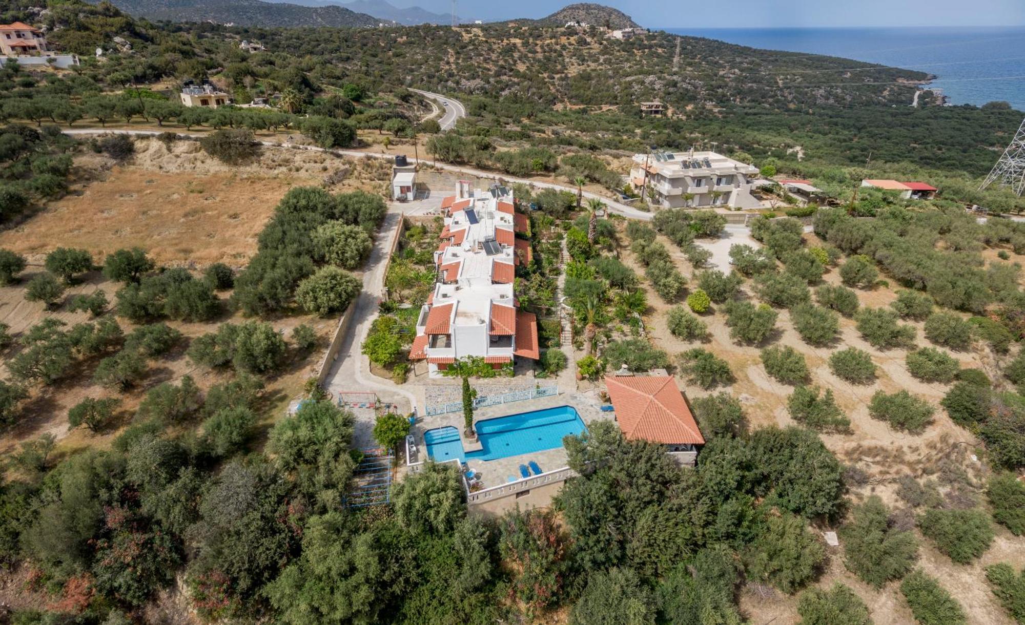 Athina Villas Istron Esterno foto